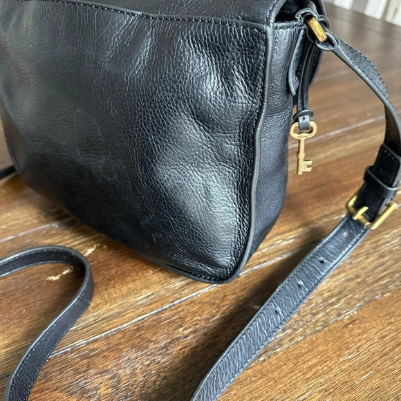 Fossil Emi Saddle bag - Picture 14 of 16